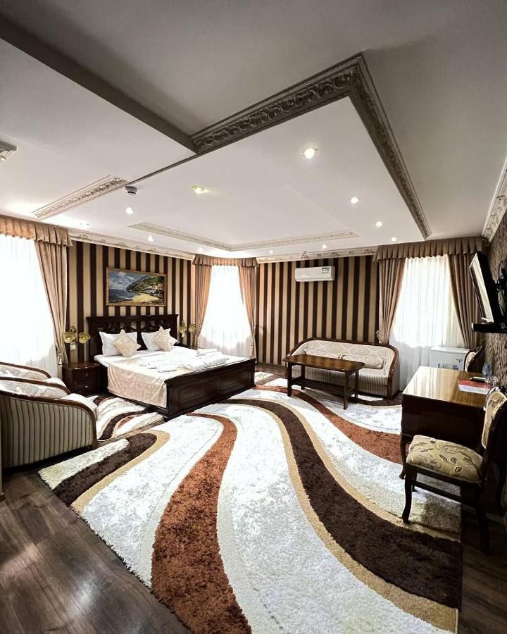Hotel Papillon Tasken Kültér fotó