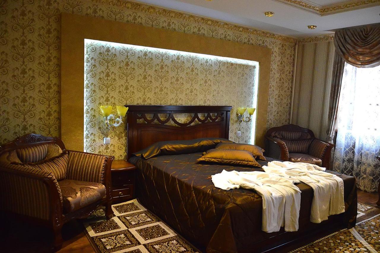 Hotel Papillon Tasken Kültér fotó