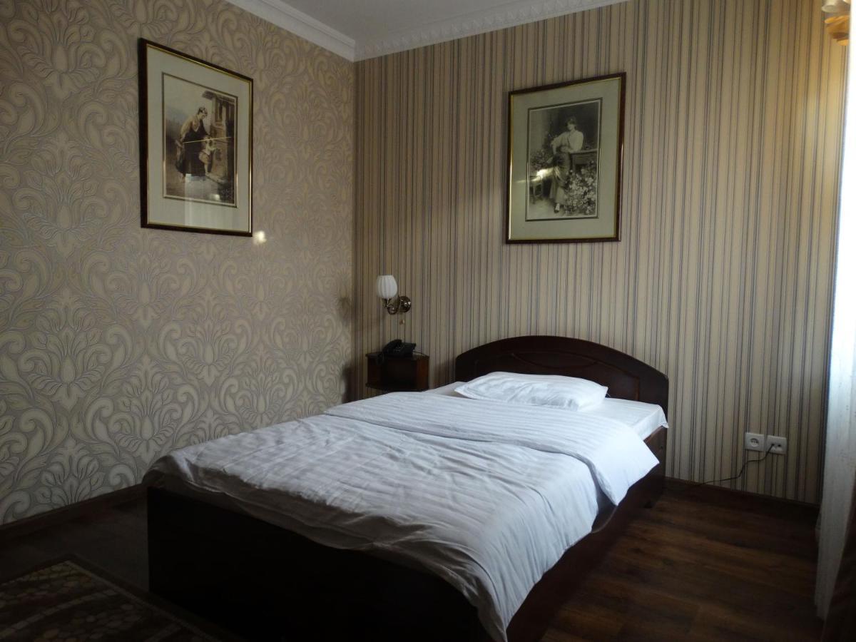 Hotel Papillon Tasken Kültér fotó