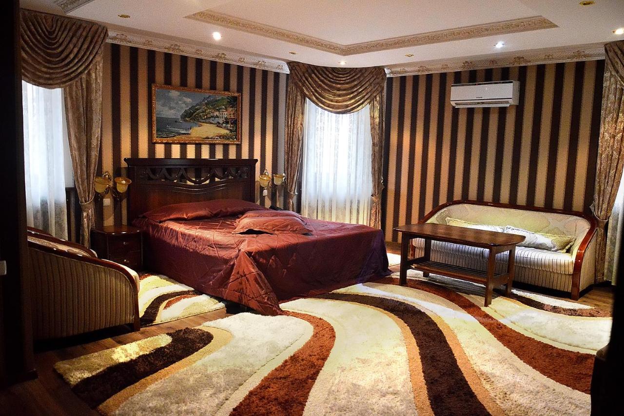 Hotel Papillon Tasken Kültér fotó